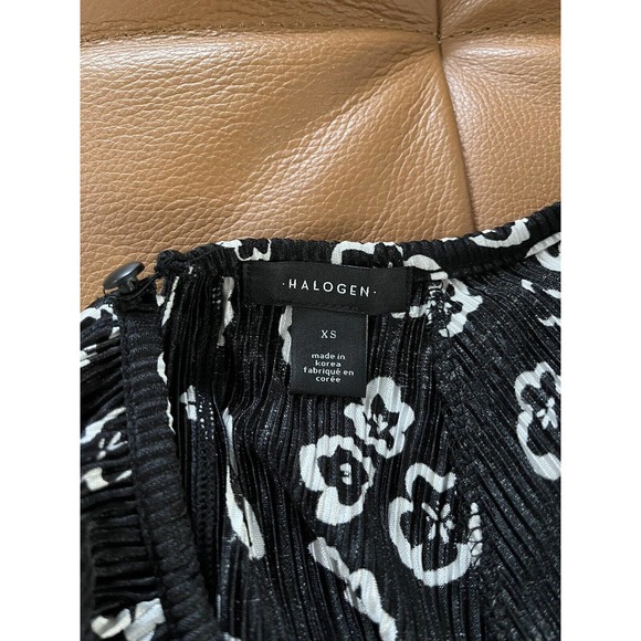 Halogen Black Pleated Accordion Knit White Floral Ballon Sleeve Blouse Size XS - Picture 5 of 6